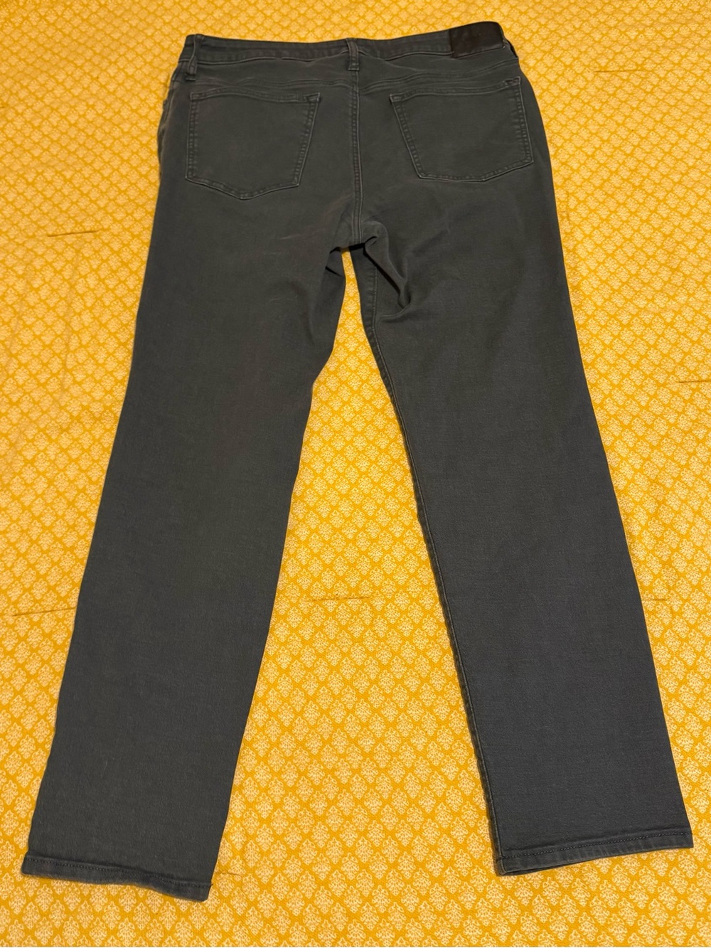 Express Men's Slim Straight Jeans - Gray - Picture 3 of 6